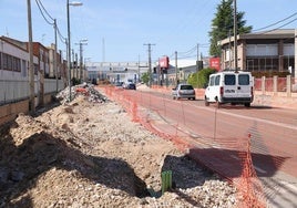 El estado actual de las obras en la avenida El Norte de Castilla, en el polígono de Argales.