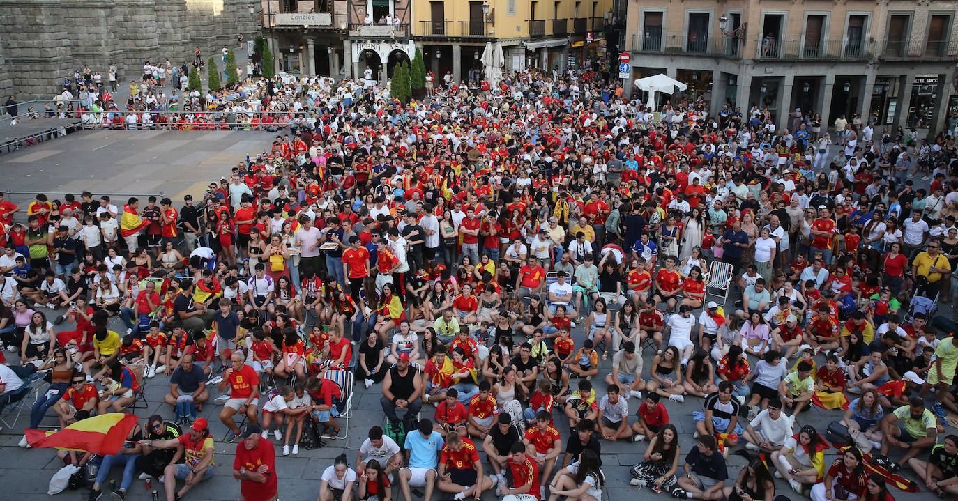 ¡Euforia en Segovia con el triunfo de España!