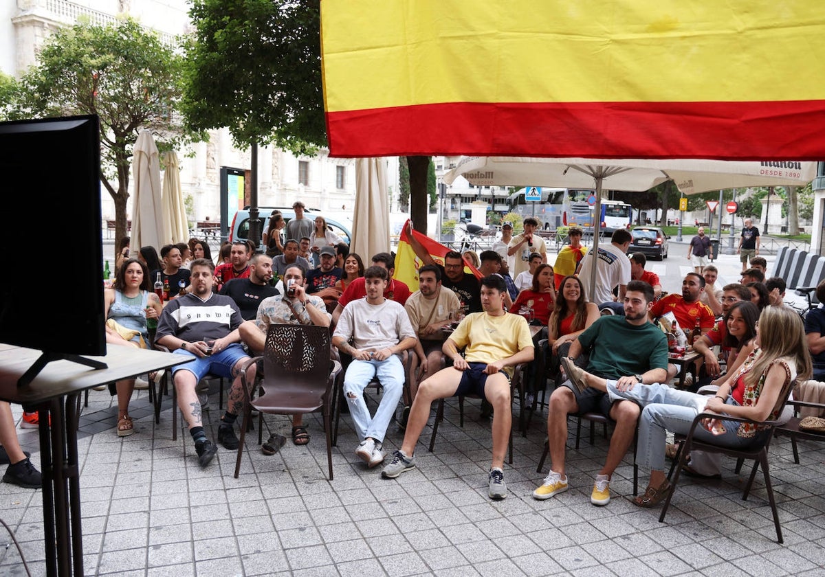 Ambiente durante el partido de semifinales España-Francia.