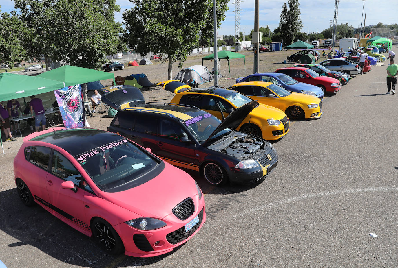 Los coches tuning conquistan las calles de Palencia