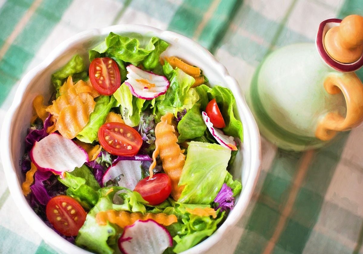 Ensalada fresca de rábano y zanahoria