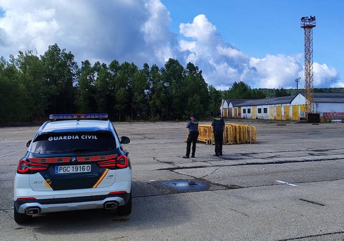 Agentes de la Guardia Civil en el festival musical.