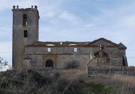 Iglesia de San Miguel en Villavellid, uno de los veinte inmuebles en ruinas que el Arzobispado de Valladolid tiene catalogados en la provincia de Valladolid.