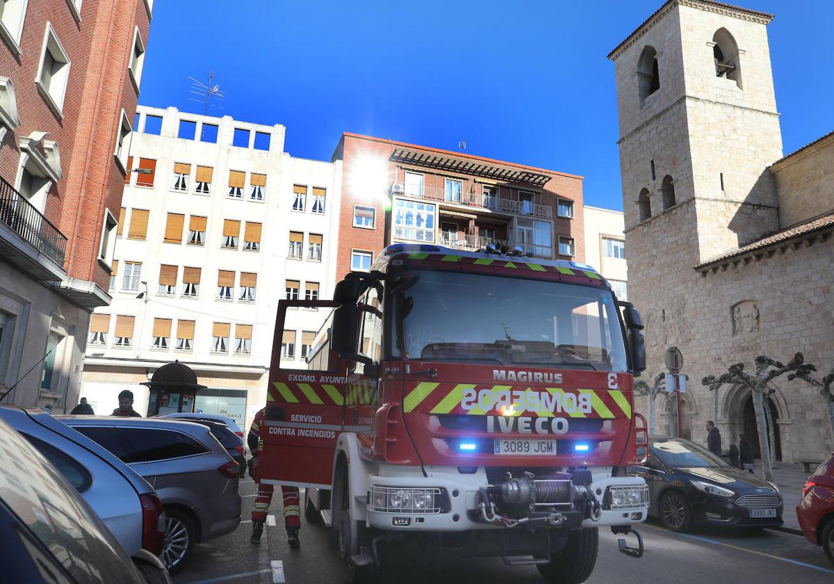 Bomberos de Palencia, en una intervención de archivo.