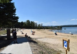 La playa de Aguilar de Campoo funciona a pleno rendimiento