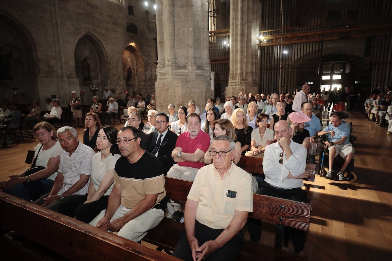 El funeral de Teófanes Egido, en imágenes