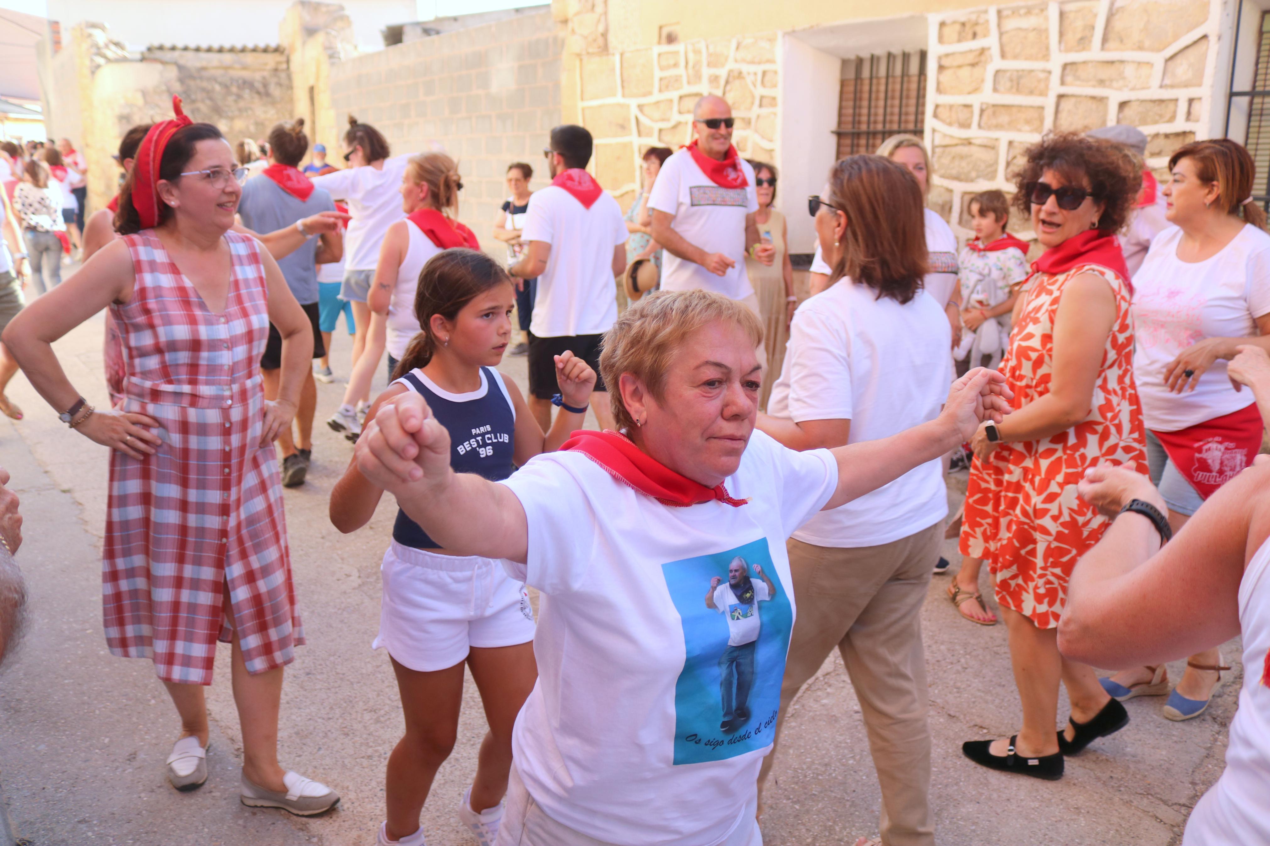 Villahán danza a Santa Marina