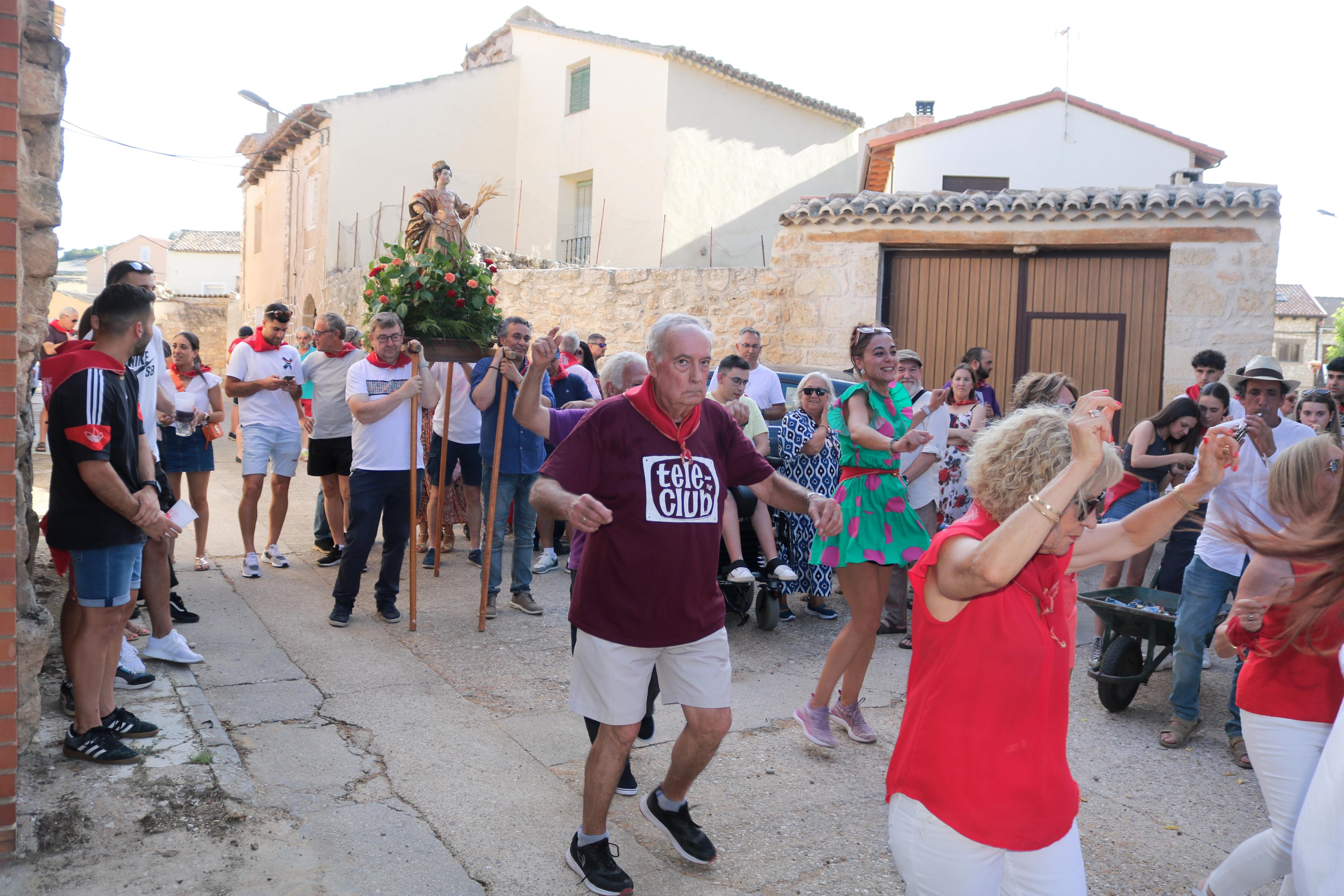 Villahán danza a Santa Marina