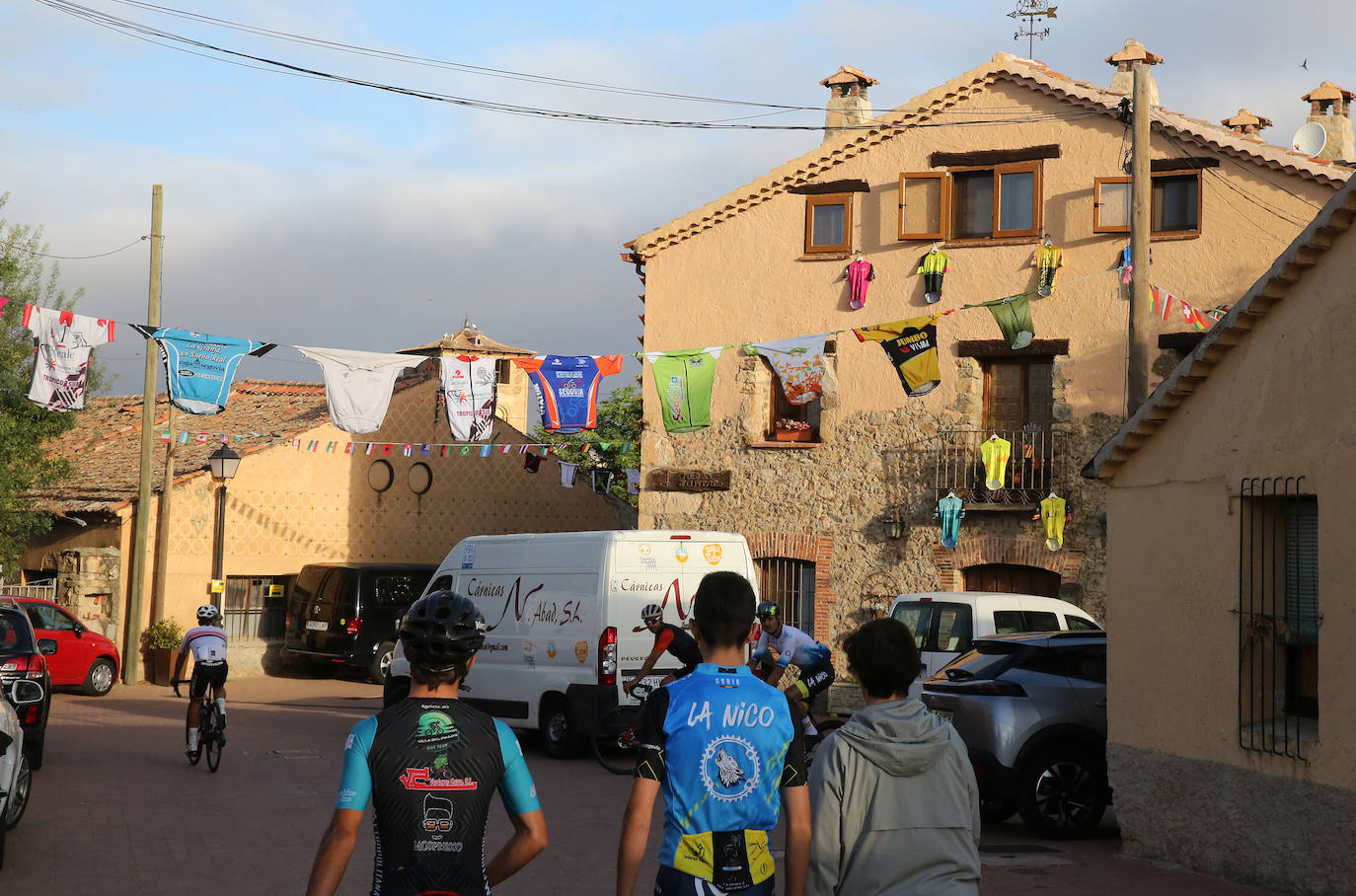 Sotosalbos, un pueblo que pedalea por Nico