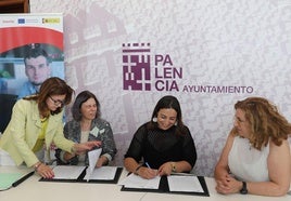 Firma del convenio de la ONCE y con el Ayuntamiento de Palencia.