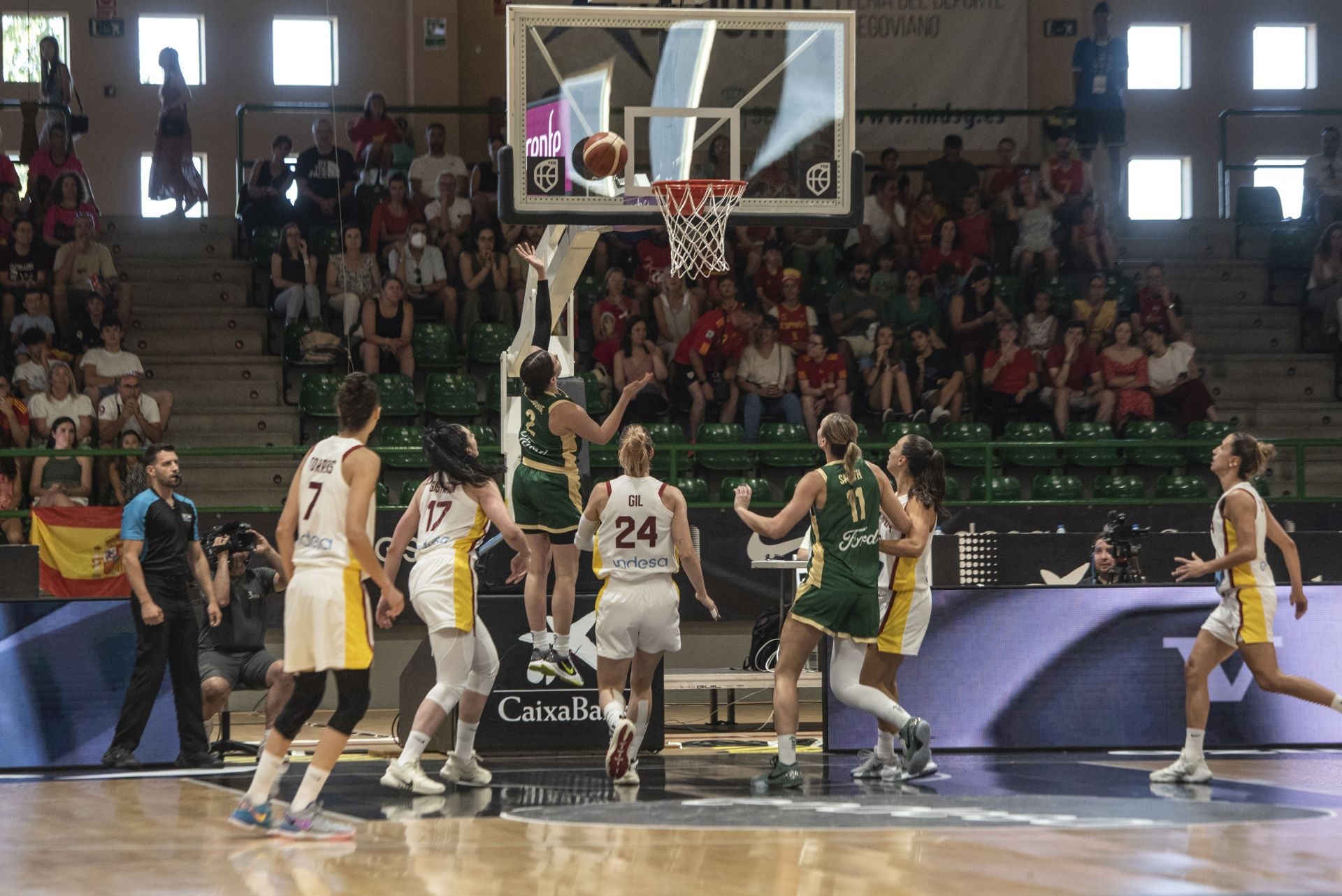 El partido de España contra Australia, en imágenes