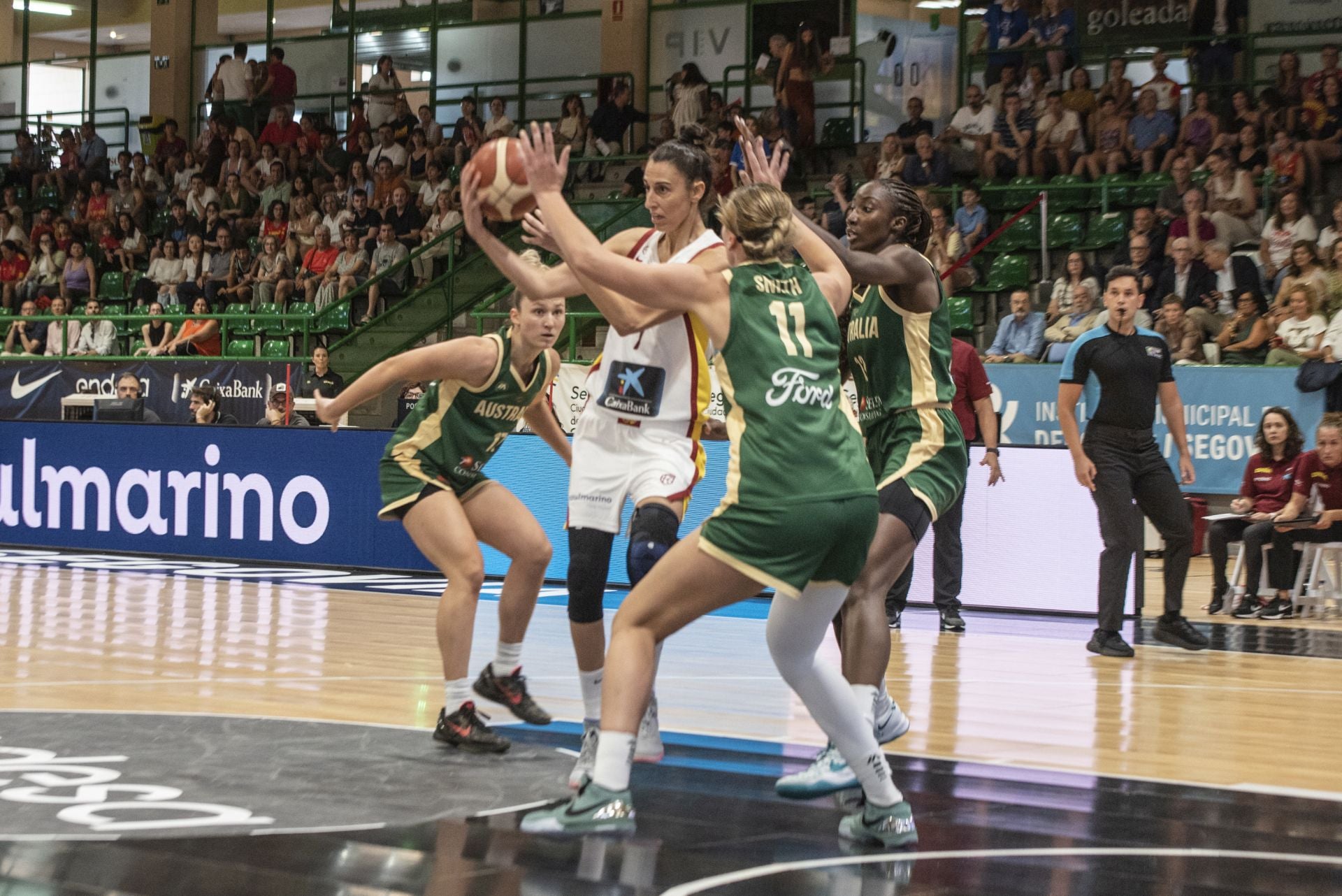 El partido de España contra Australia, en imágenes