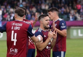 Rubén Yubero celebra el gol del ascenso la temporada pasada.