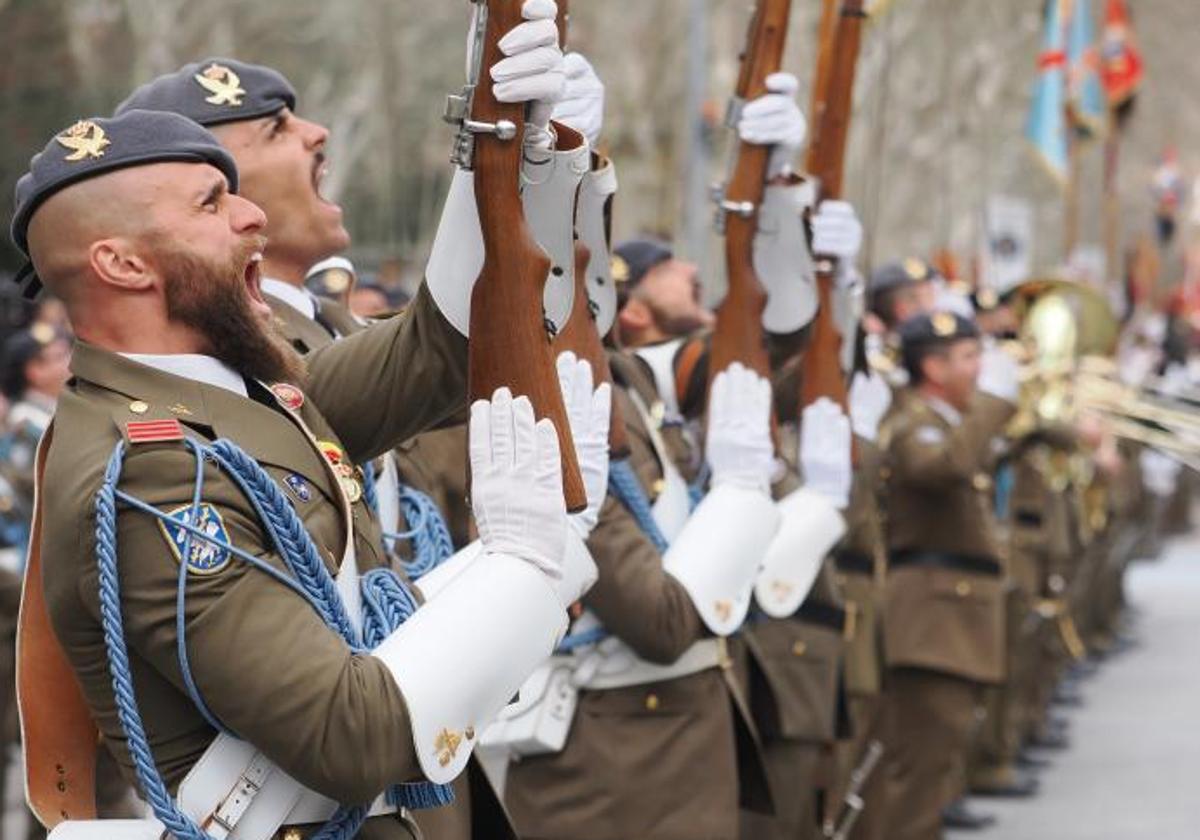 Acto conmemorativo en Campo Grande del 375 aniversario del Regimiento.