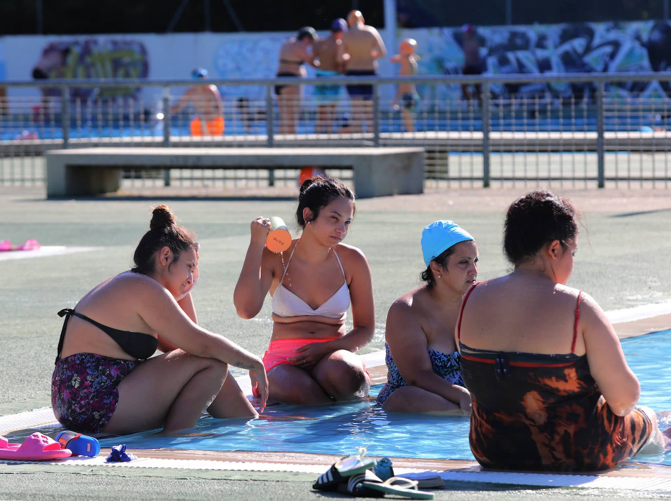 Los palentinos combaten el calor como pueden