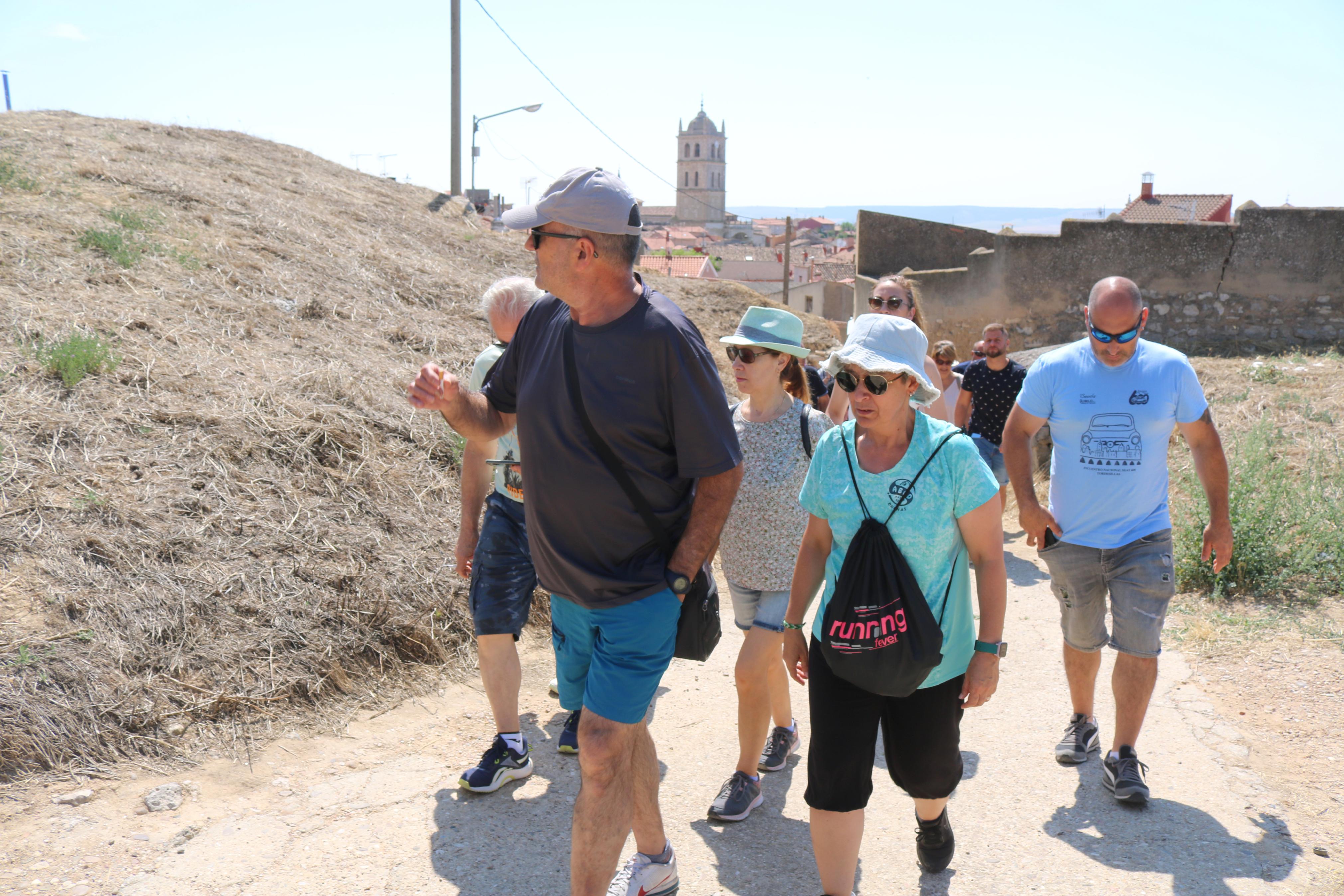 X Ruta Guiada por las Bodegas y Cuevas de Dueñas