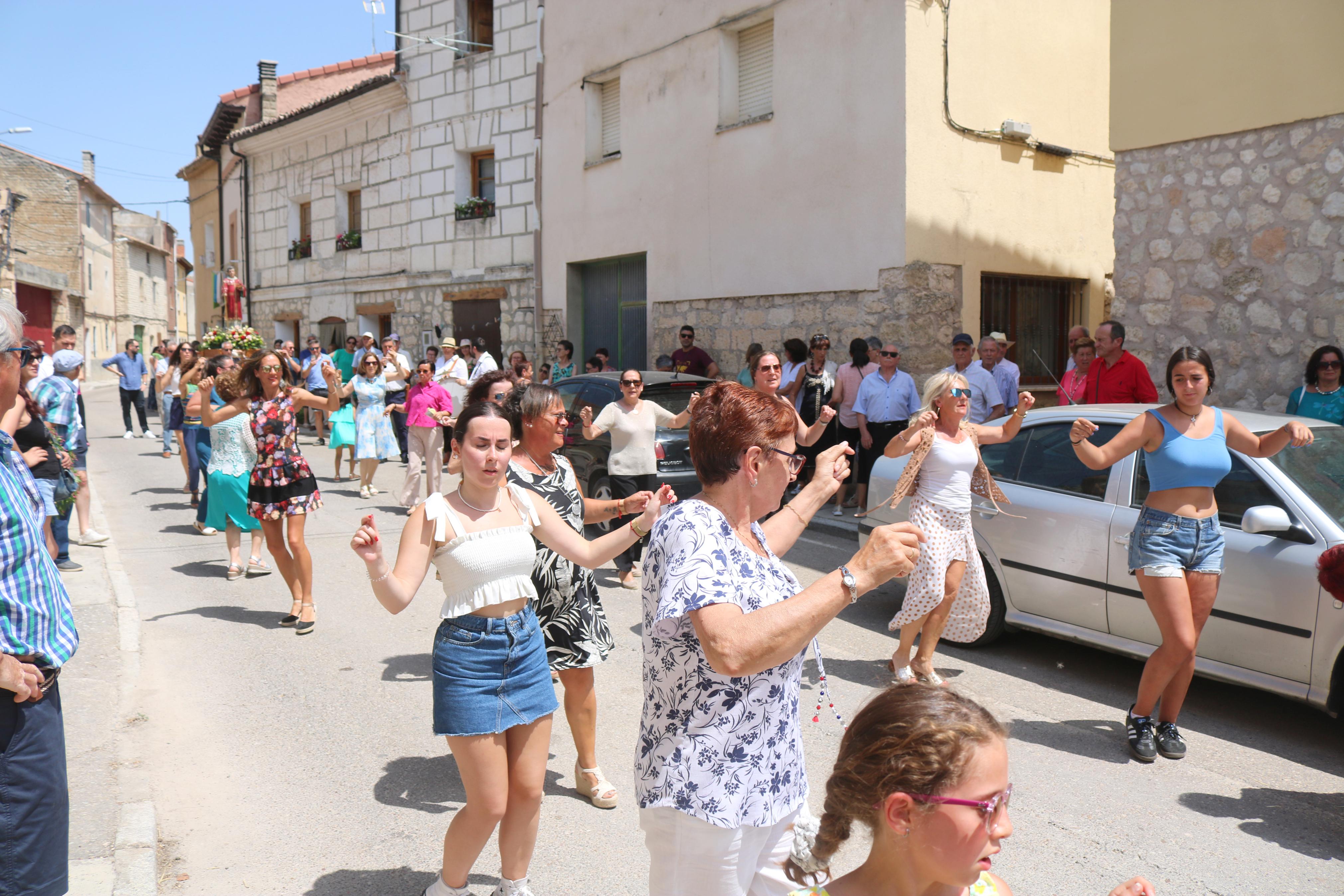 Cobos de Cerrato se rinde a San Román