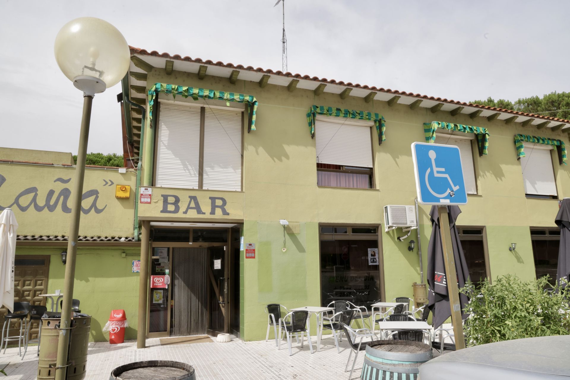 Los destrozos del bar La Maña de Traspinedo, Valladolid