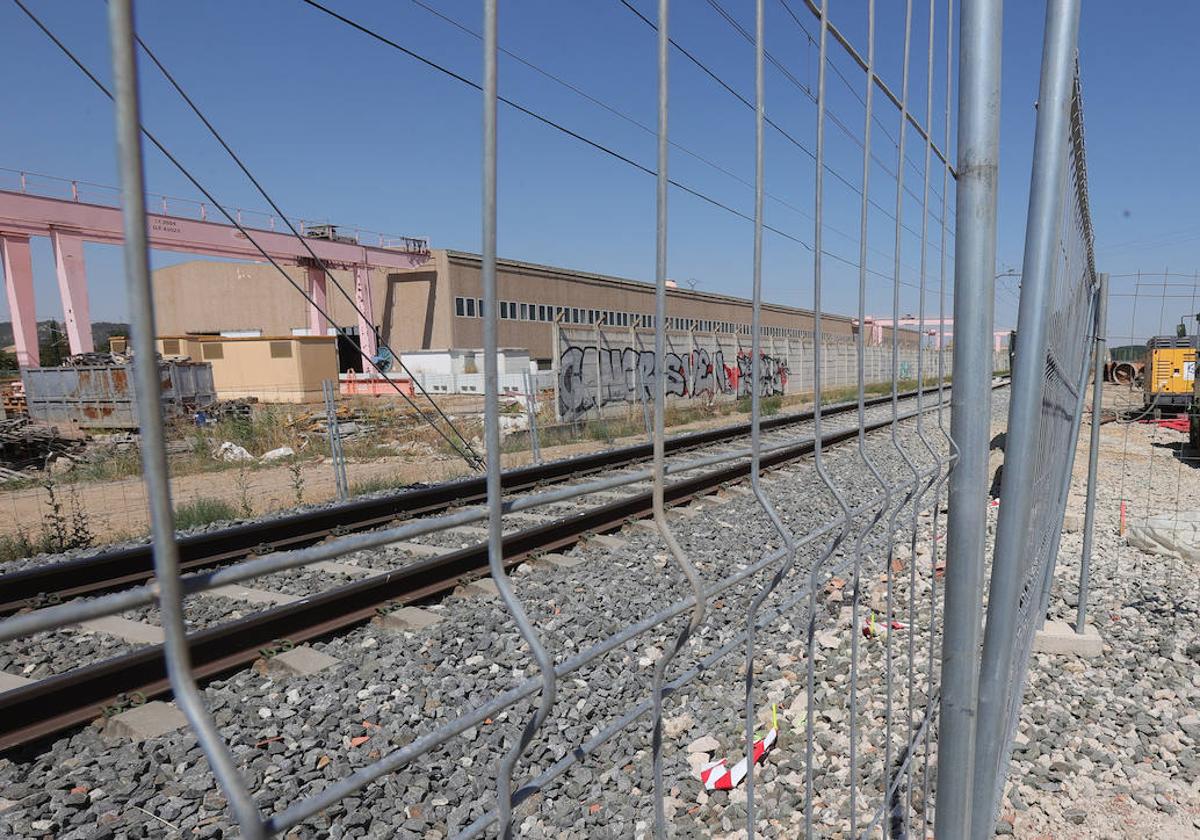 Obras del Ave en el Camino Viejo de Husillos.