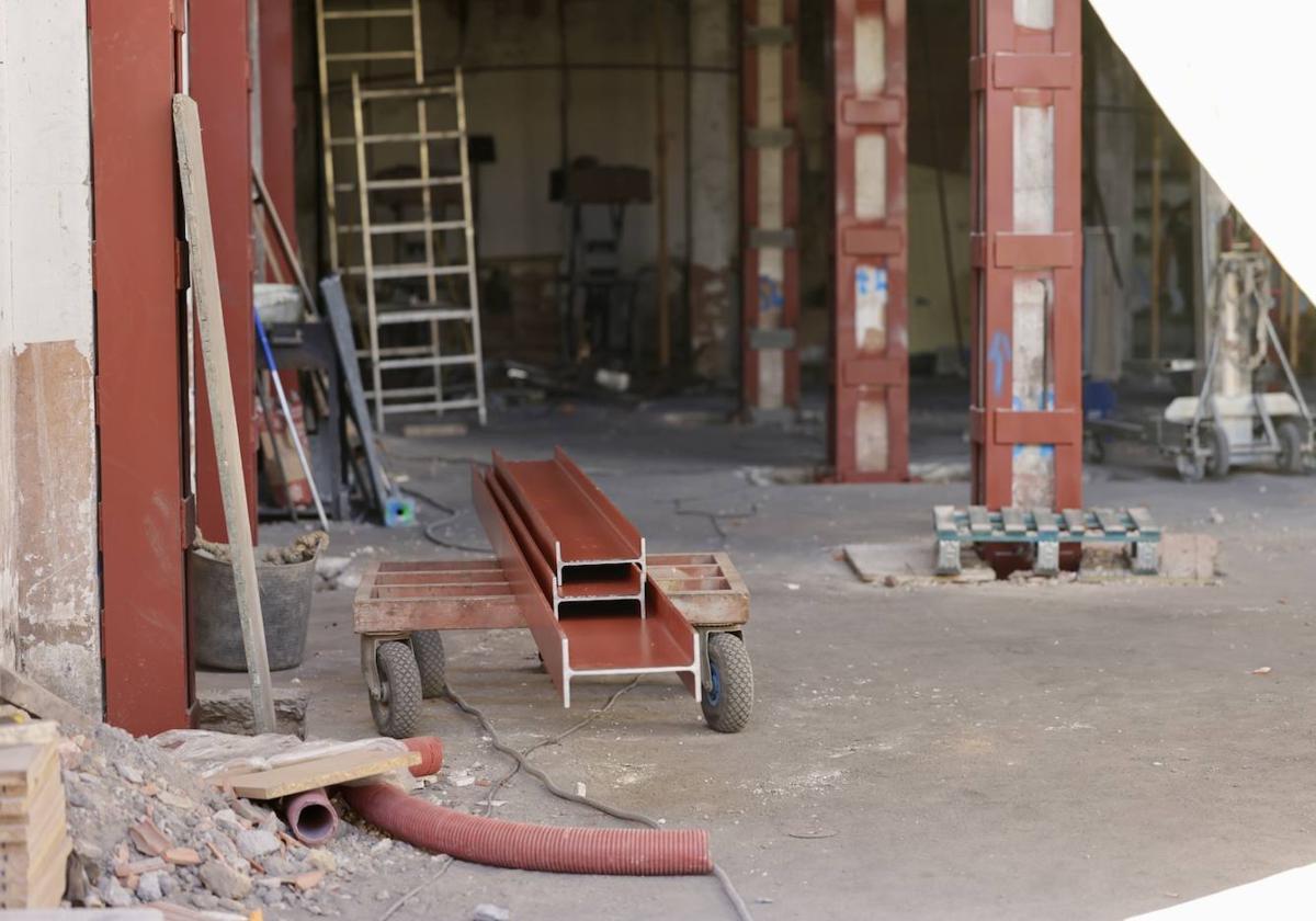 Avance de las obras de rehabilitación en el edificio explosionado de Goya, 32.