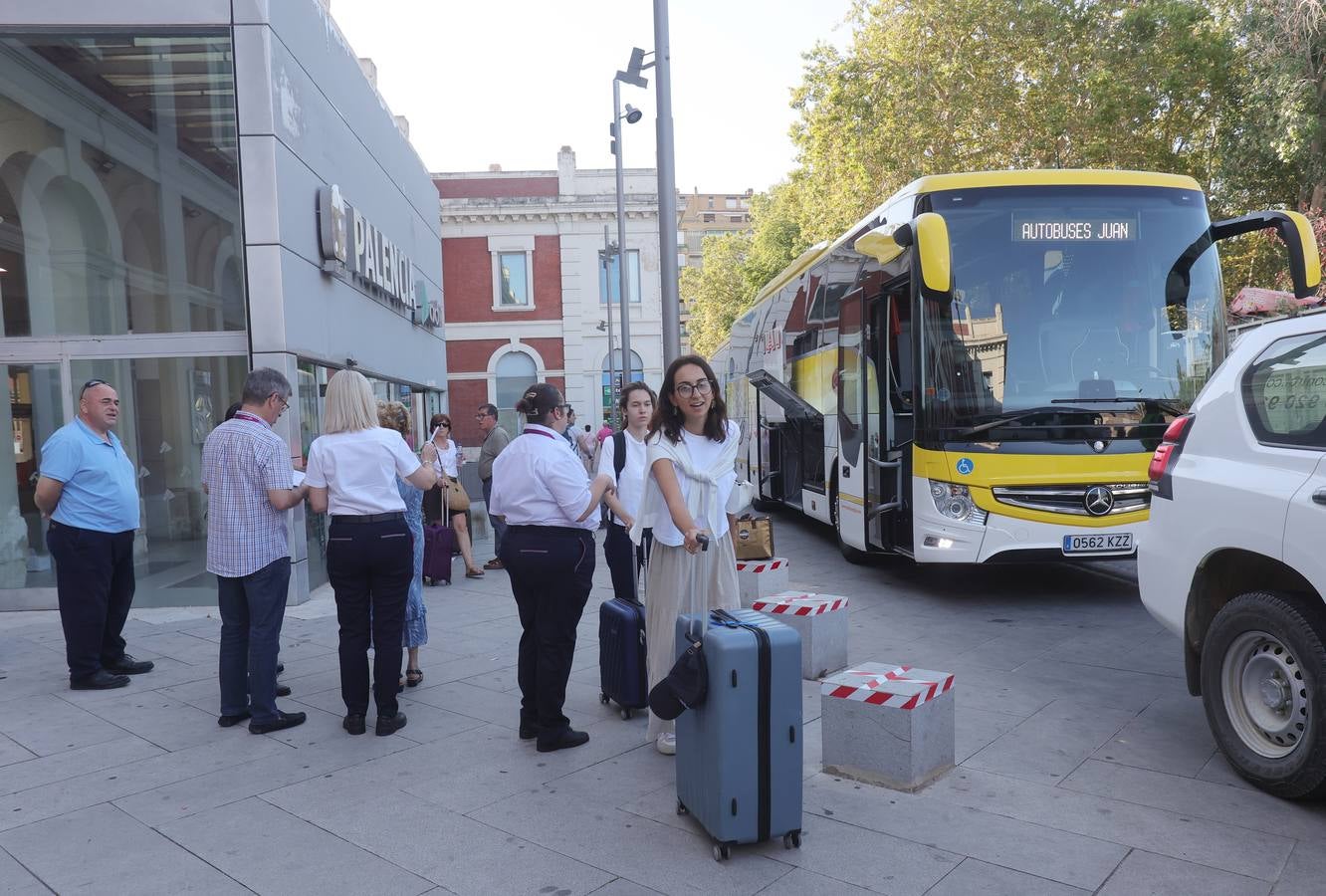 Renfe inicia los traslados en bus a Cantabria por las obras del AVE