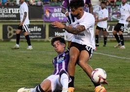 Juan Silva, durante el partido amistoso ante el Real Valladolid.