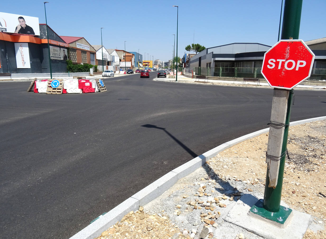 Obras paralizadas en el Polígono de Argales