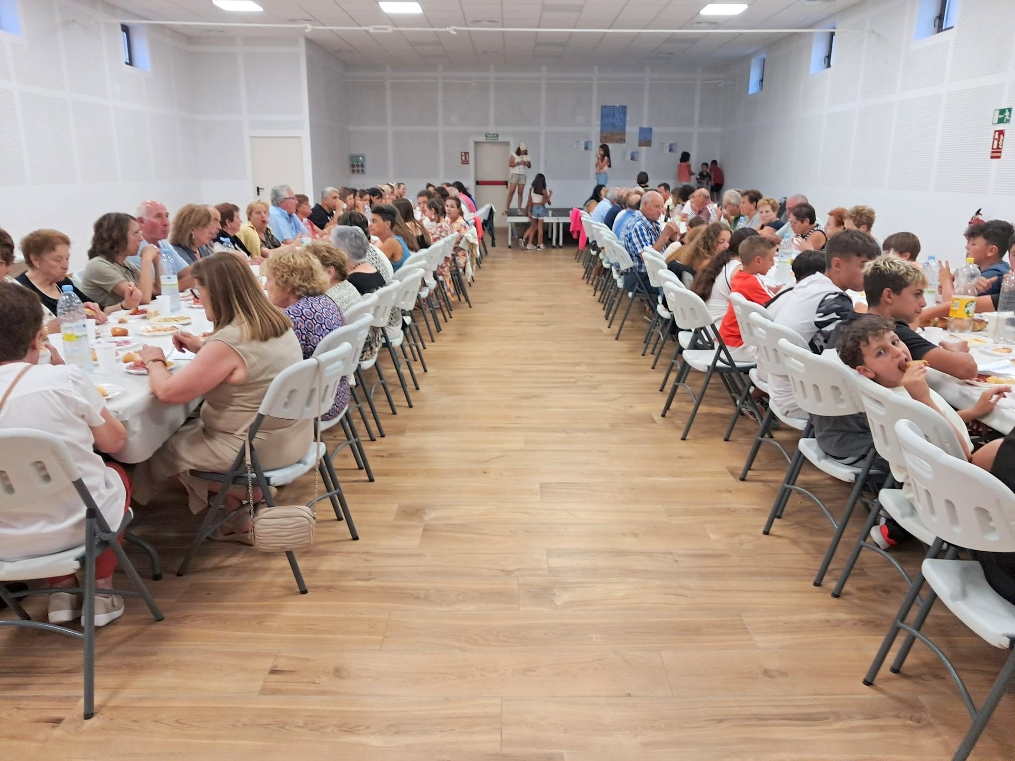 Mercadillo Solidario a favor de Manos Unidas en Palenzuela