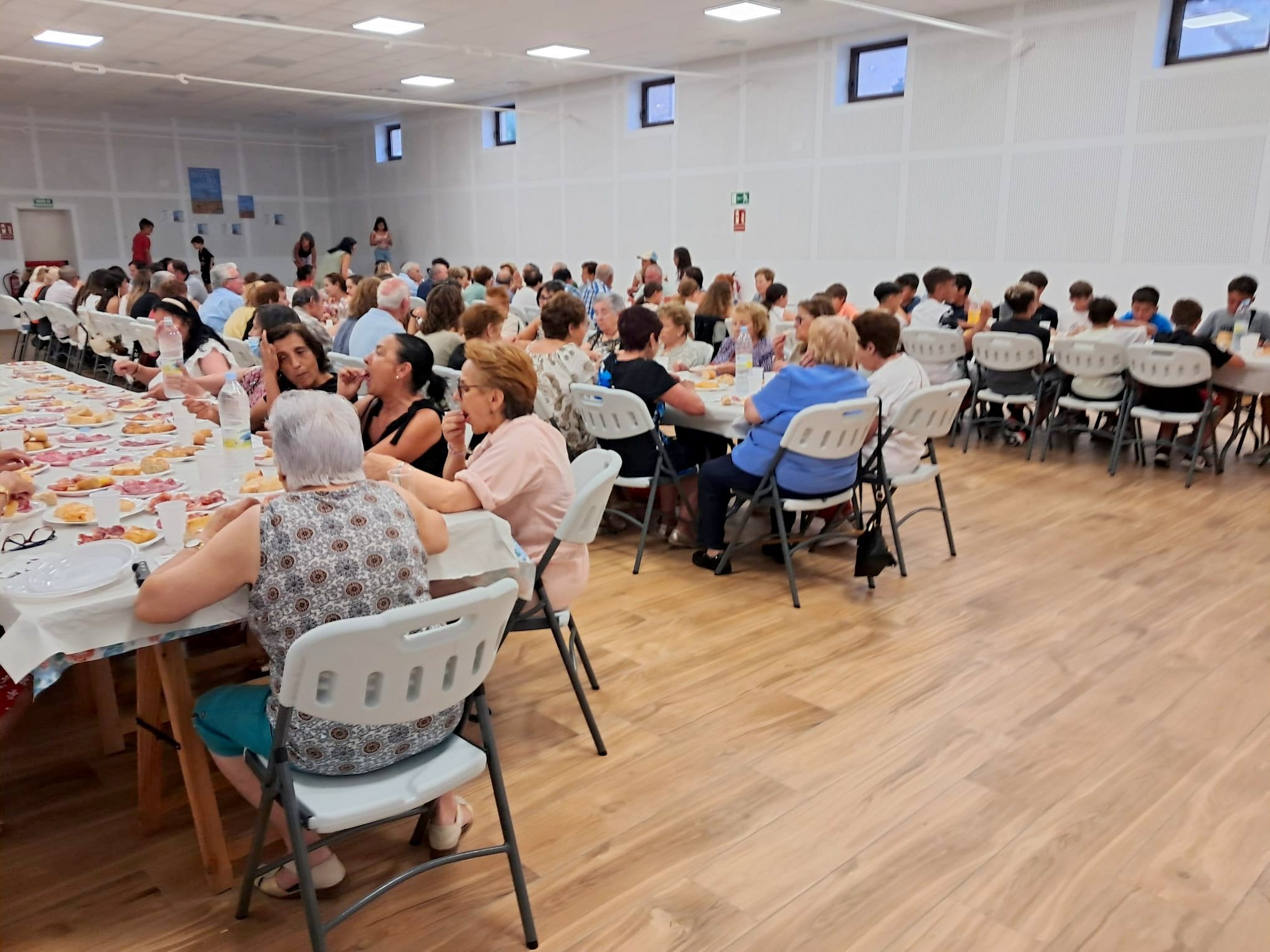 Mercadillo Solidario a favor de Manos Unidas en Palenzuela