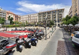 Plaza Pedro Zerolo de Madrid, uno de los lugares donde se ubica un local afectado por el brote de salmonela, en imagen de archivo.