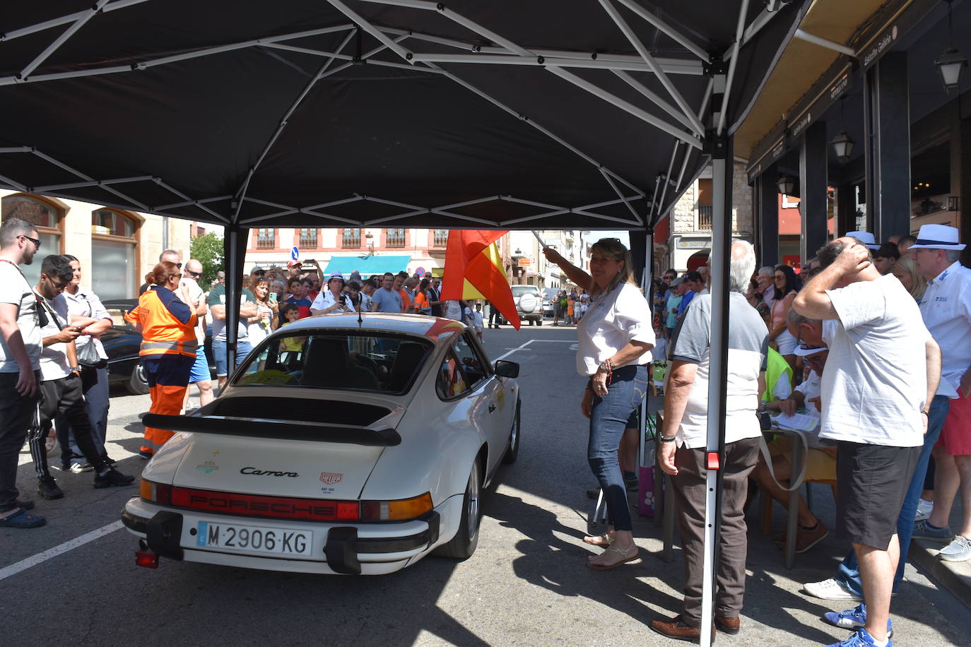 Los motores rugen en la Montaña Palentina con el Rallye de Coches Clásicos