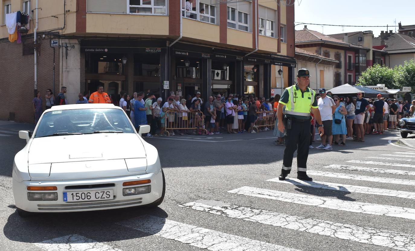 Los motores rugen en la Montaña Palentina con el Rallye de Coches Clásicos