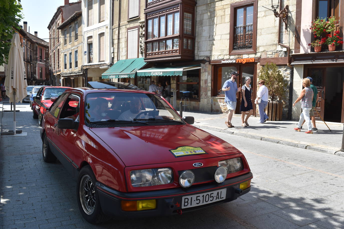 Los motores rugen en la Montaña Palentina con el Rallye de Coches Clásicos