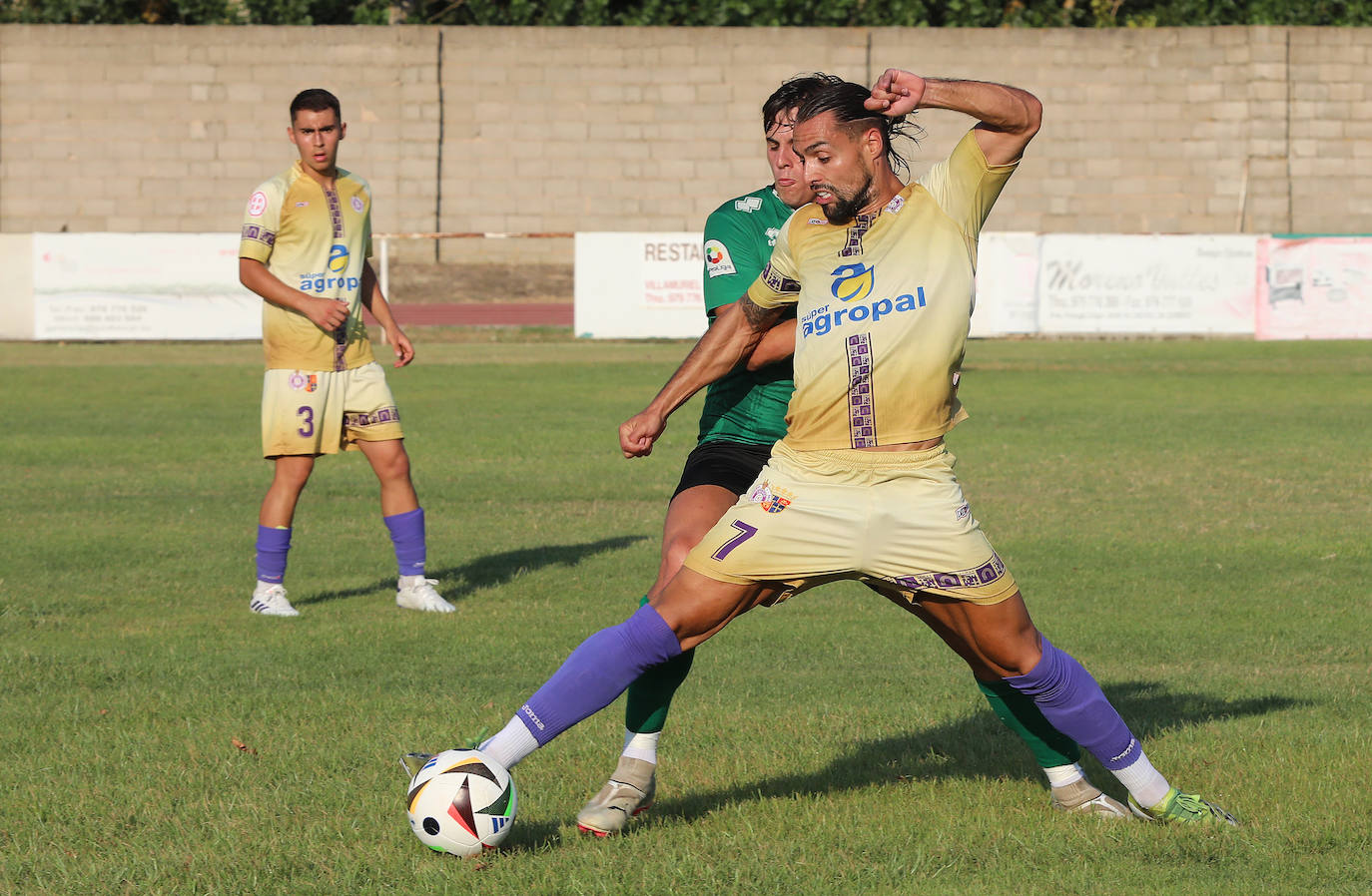 El Palencia Cristo se impone en los penaltis al Villamuriel en la Copa Diputación