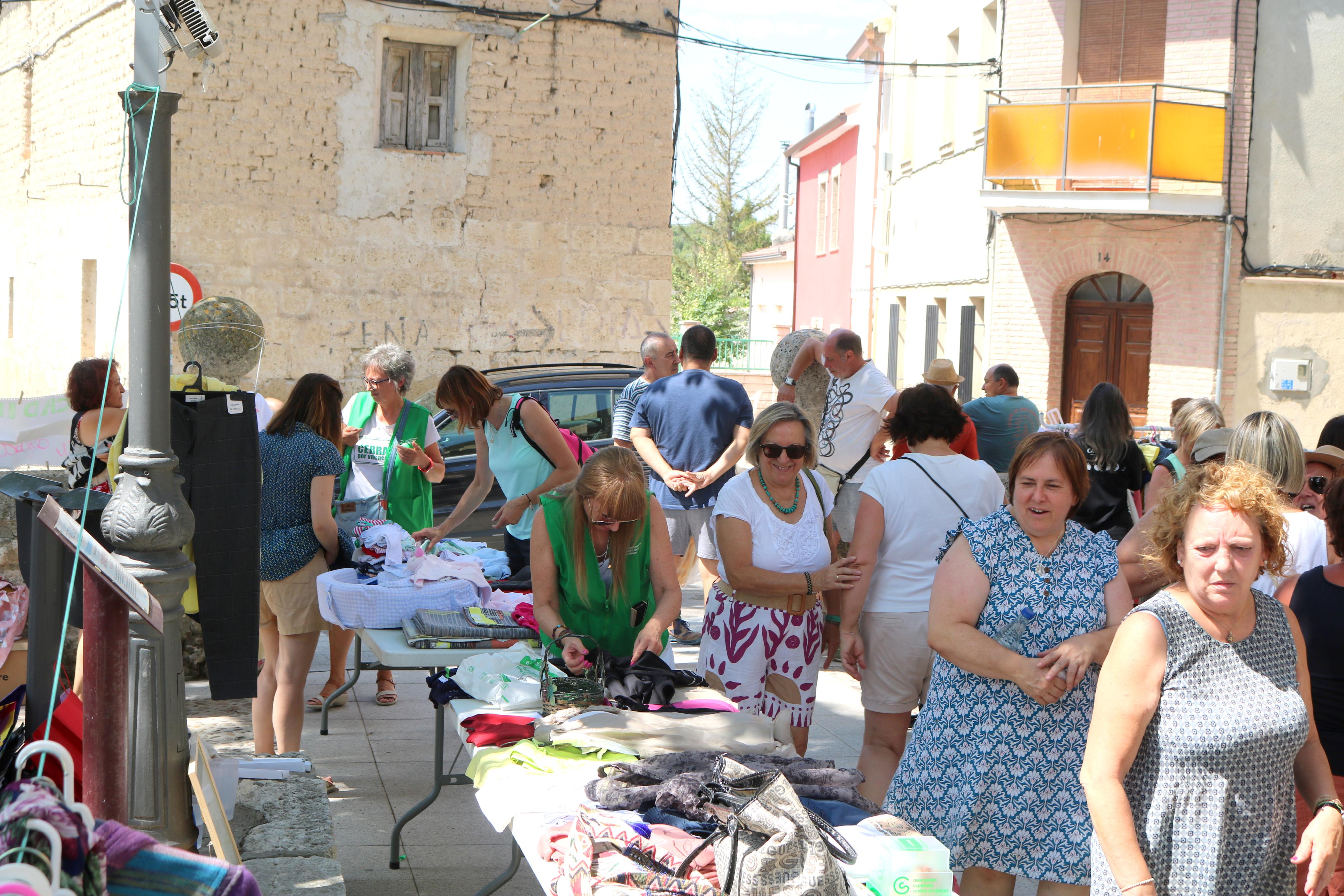 Mercado Solidario de Segunda Mano en Antigüedad