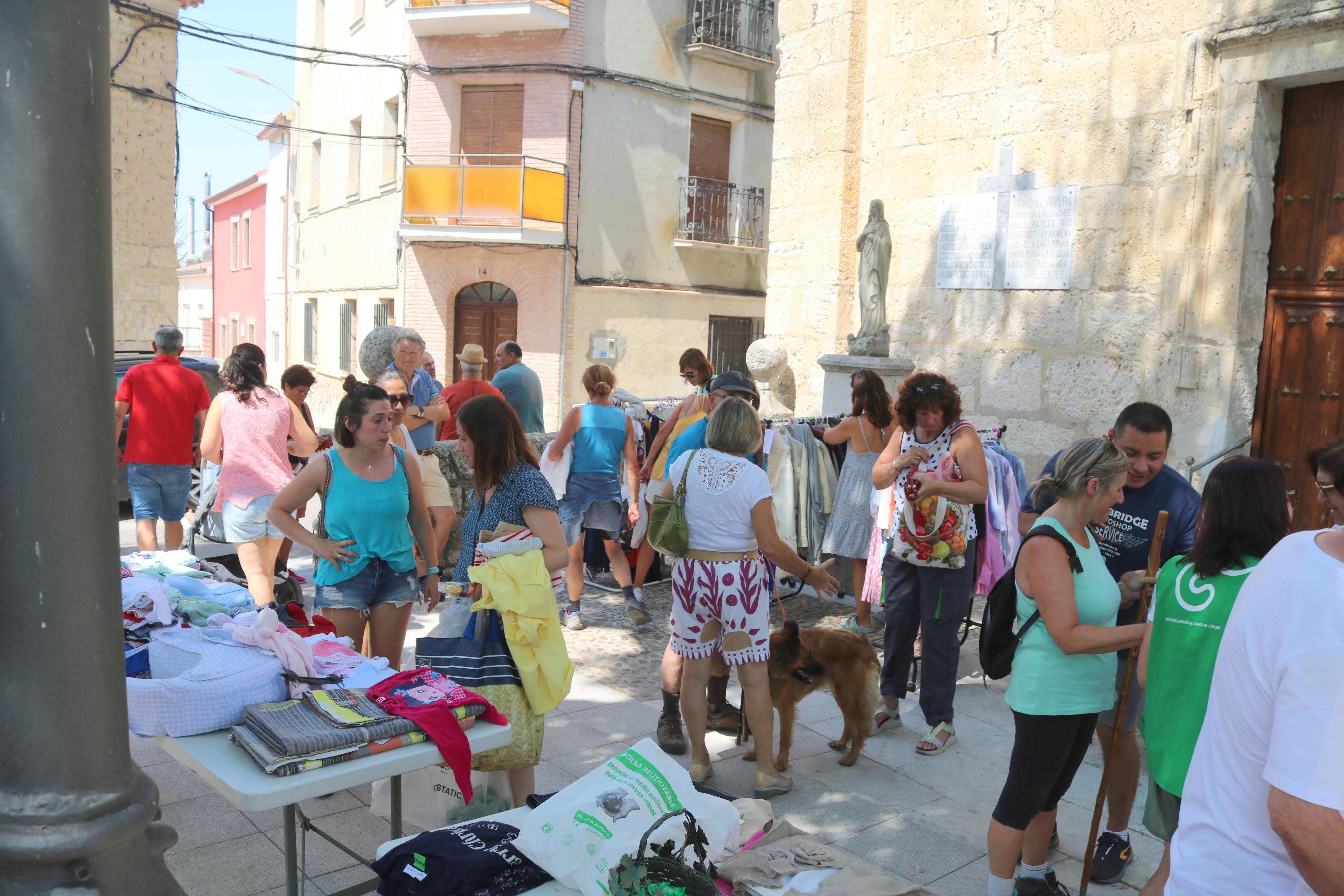 Mercado Solidario de Segunda Mano en Antigüedad