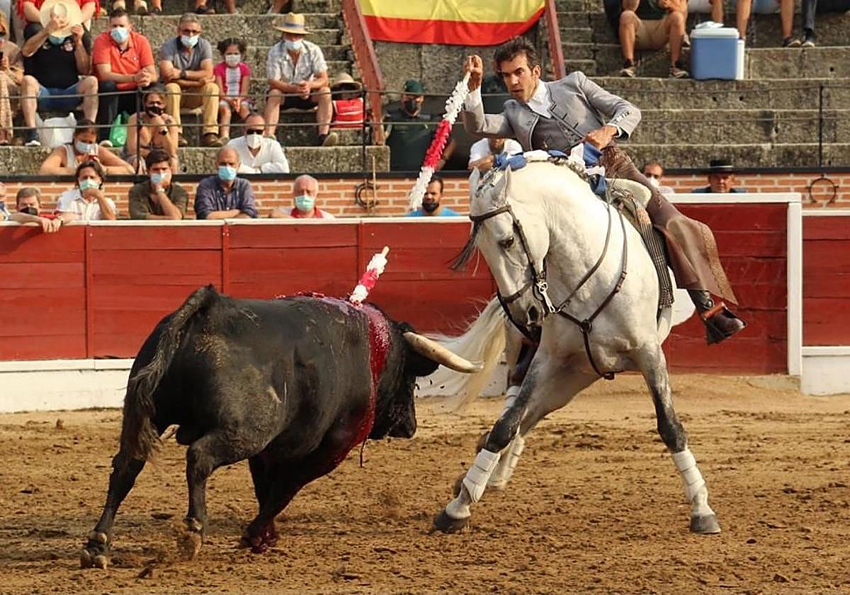 Sergio Galán, durante un festejo en El Espinar en 2021.