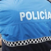 Trasladan al hospital a una mujer de 87 años desnutrida y retenida en casa por su hijo