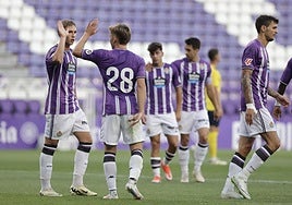 Jugadores del Real Valladolid celebran uno de los goles conseguidos en pretemporada.