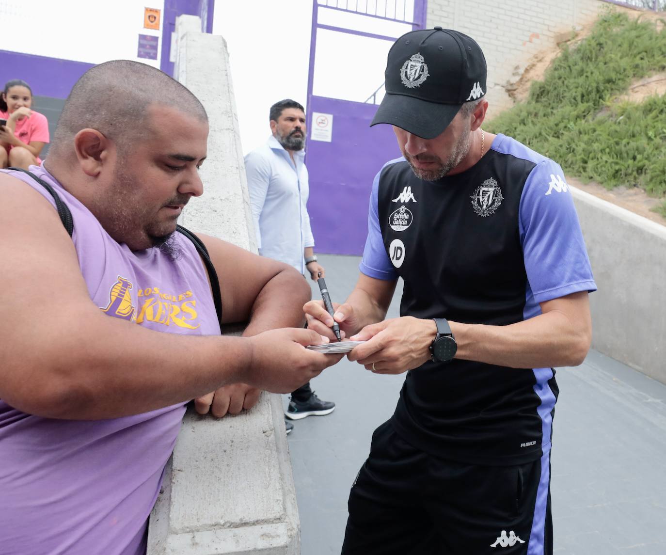 El entrenamiento a puerta abierta del Real Valladolid, en imágenes