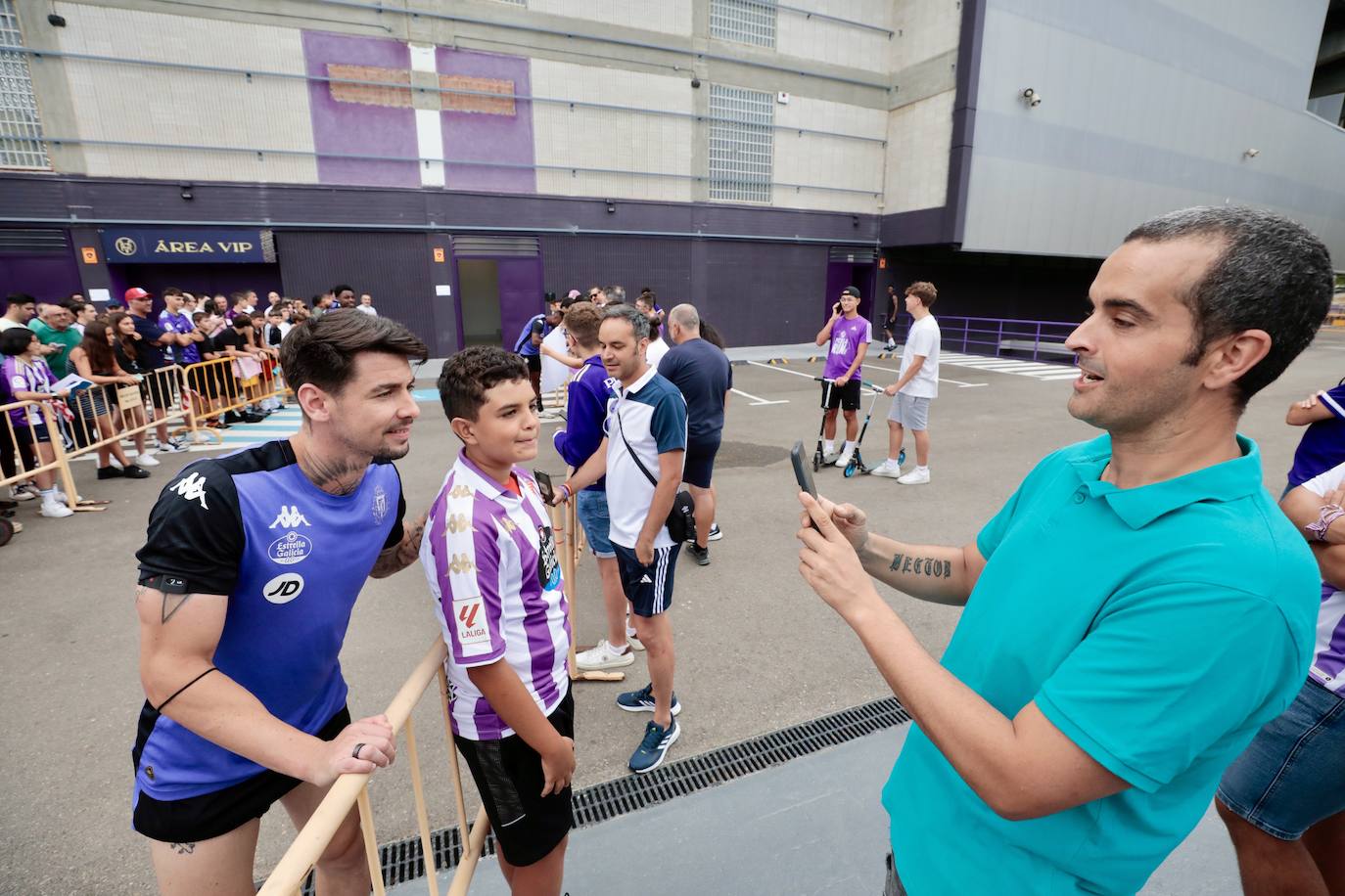 El entrenamiento a puerta abierta del Real Valladolid, en imágenes