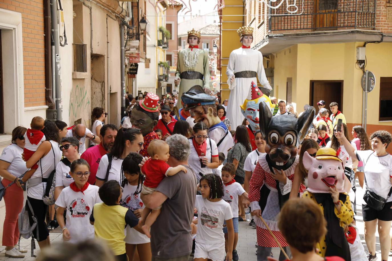 El arranque de las fiestas de Peñafiel, en imágenes