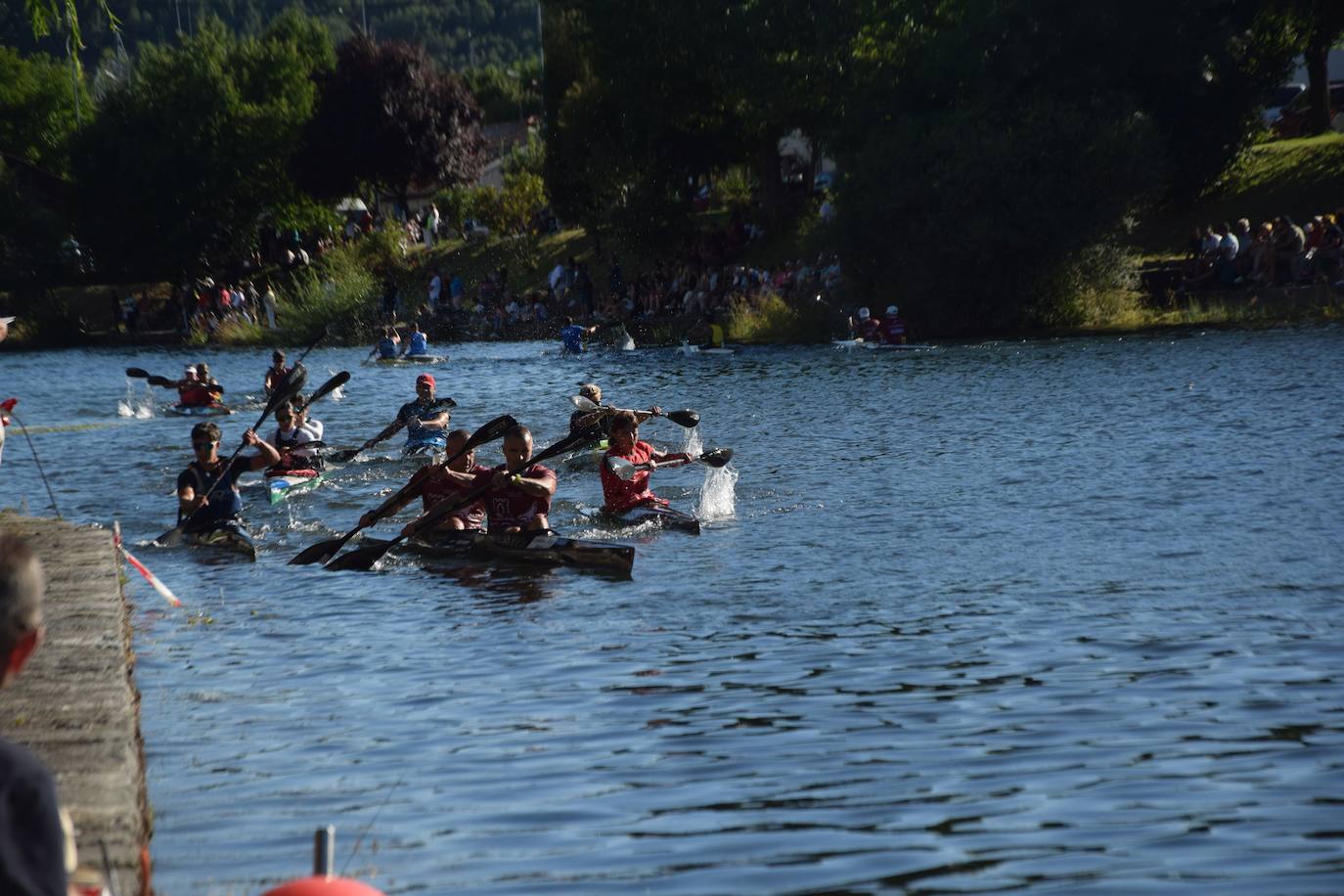 Fiesta de las piraguas en Velilla del Río Carrión