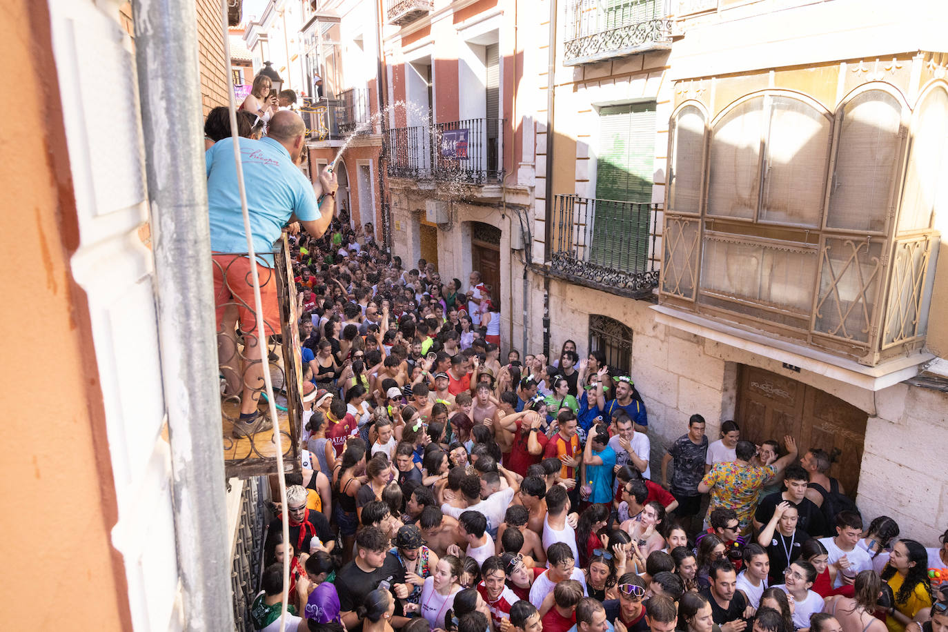 Todas las imágenes del multitudinario primer chúndara en las fiestas de Peñafiel 2024