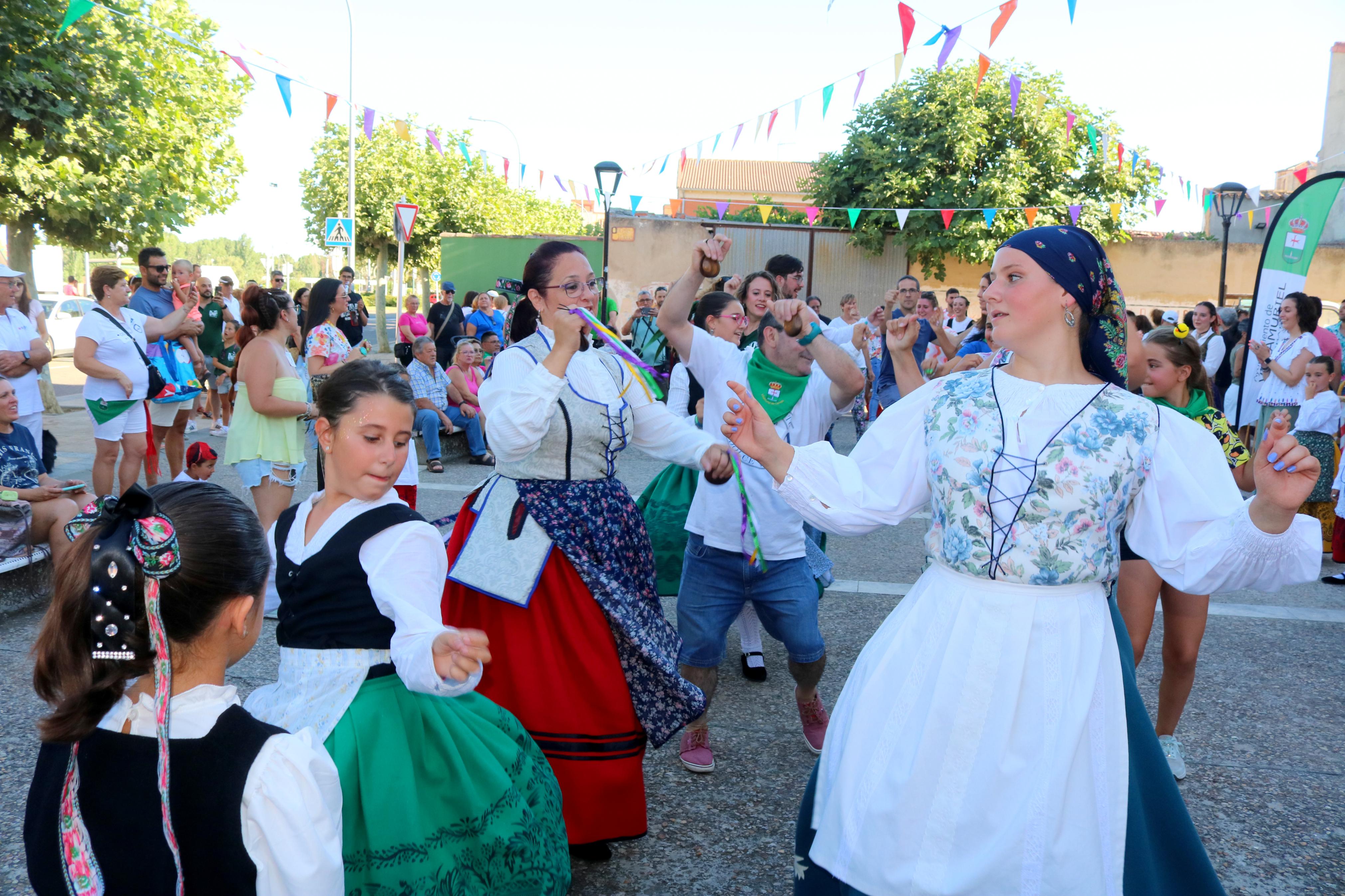 Villamuriel de Cerrato celebra San Roque con pan, queso y vino