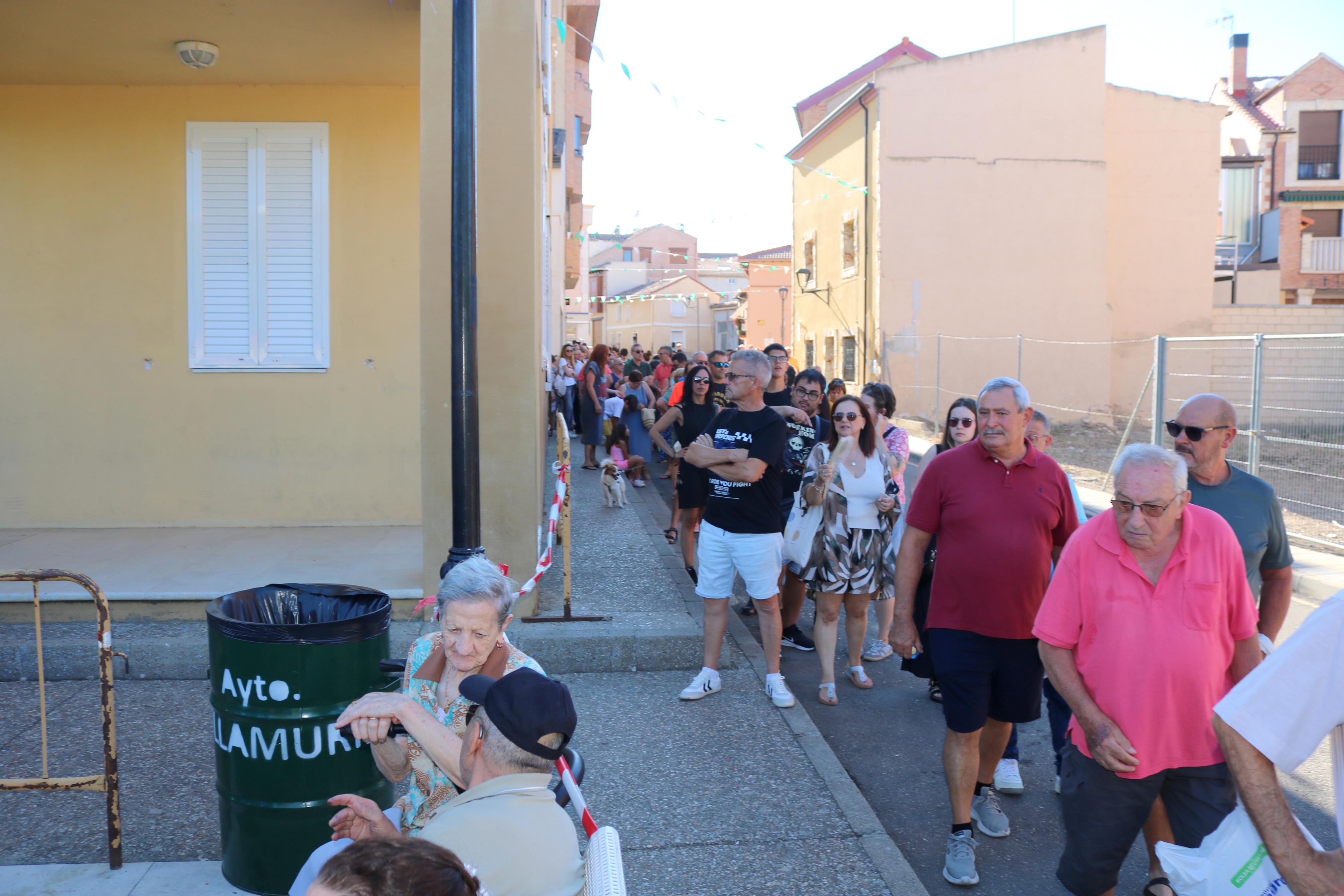 Villamuriel de Cerrato celebra San Roque con pan, queso y vino