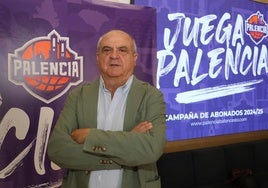 El presidente del Palencia Baloncesto, Gonzalo Ibáñez, en la presentación de la nueva campaña.