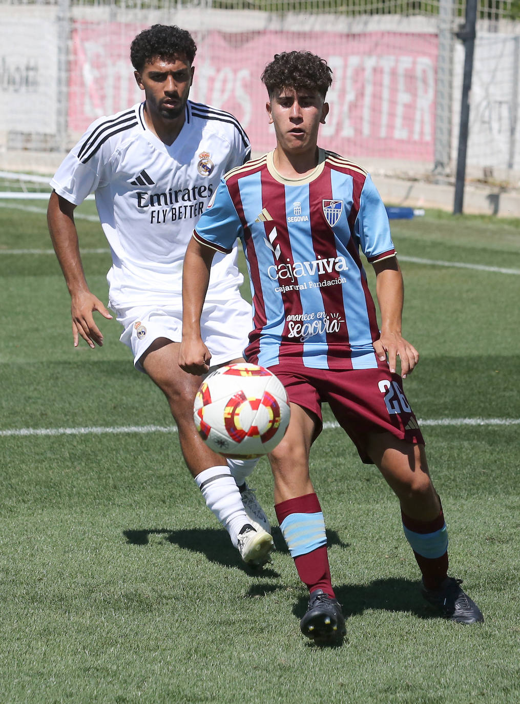 Fotos del partido entre el Castilla y la Segoviana