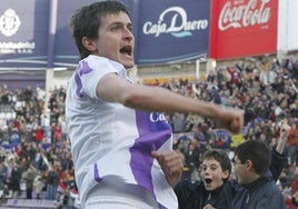 Llorente celebra el gol más rápido de la Liga, conseguido ante el Espanyol en Zorrilla.