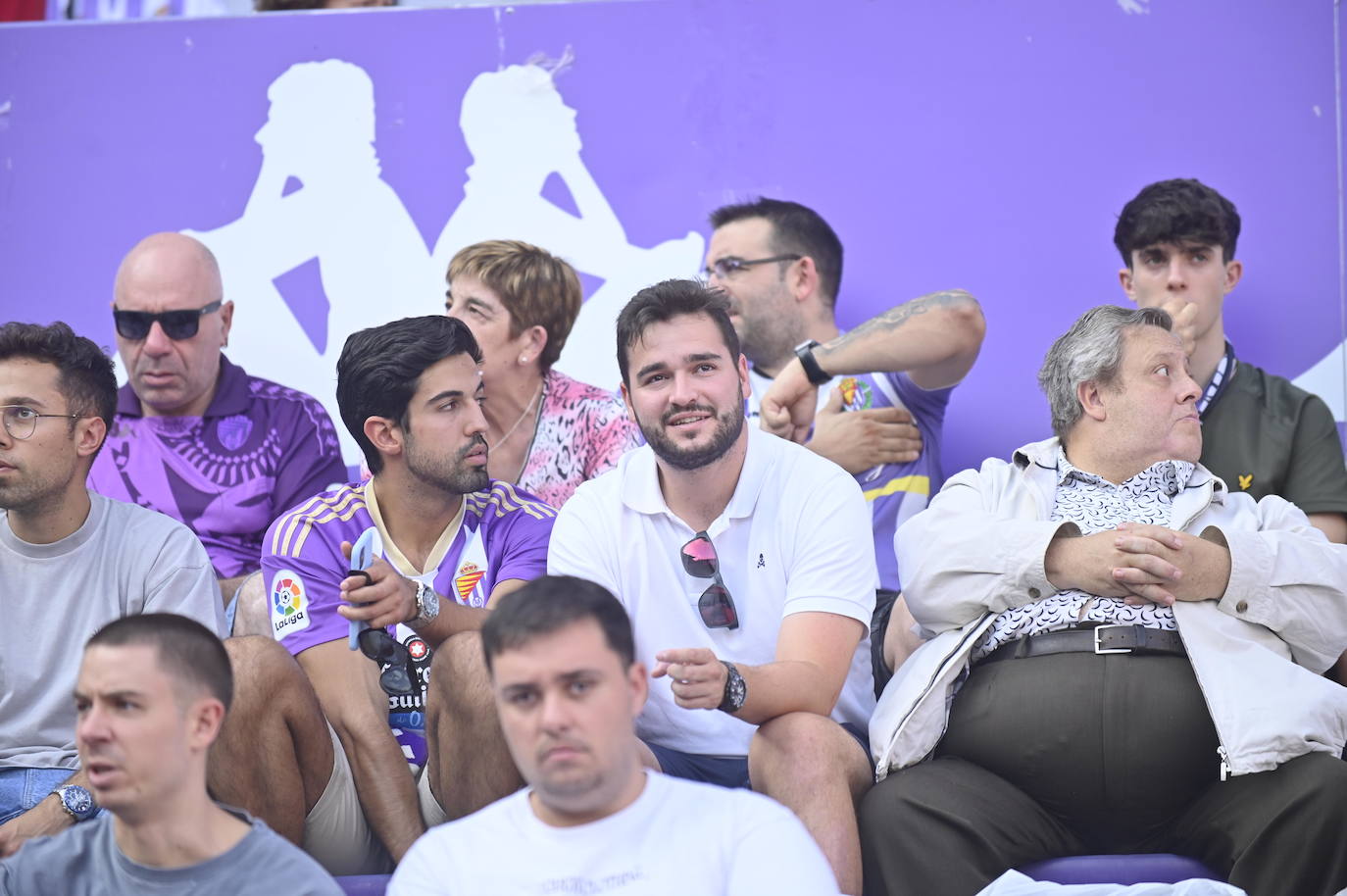 Búscate en la grada del estadio José Zorrilla (3/4)